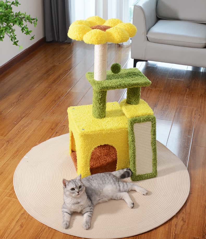 Sunflower Cat Tree with Sisal Scratching Board