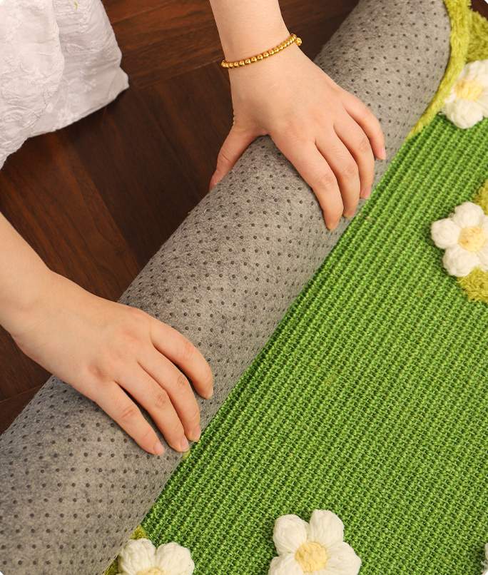 Floral Sisal Cat Scratcher Rug