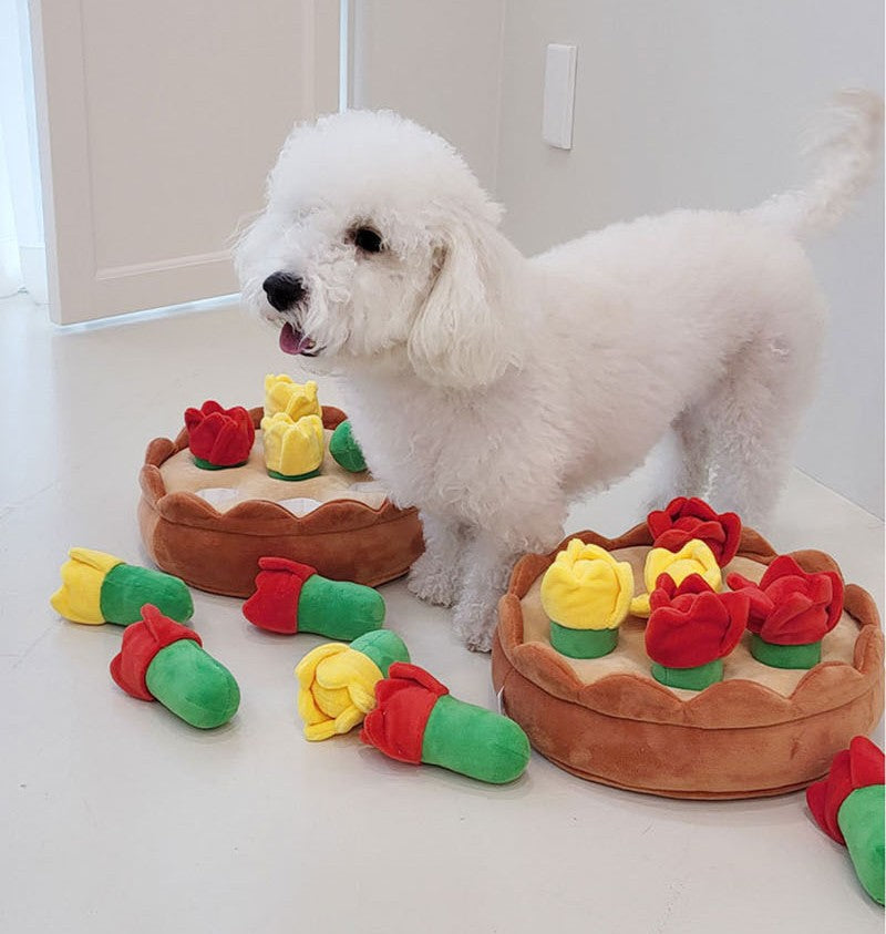 Interactive Snuffle Toy for Dogs - Tulip Planter