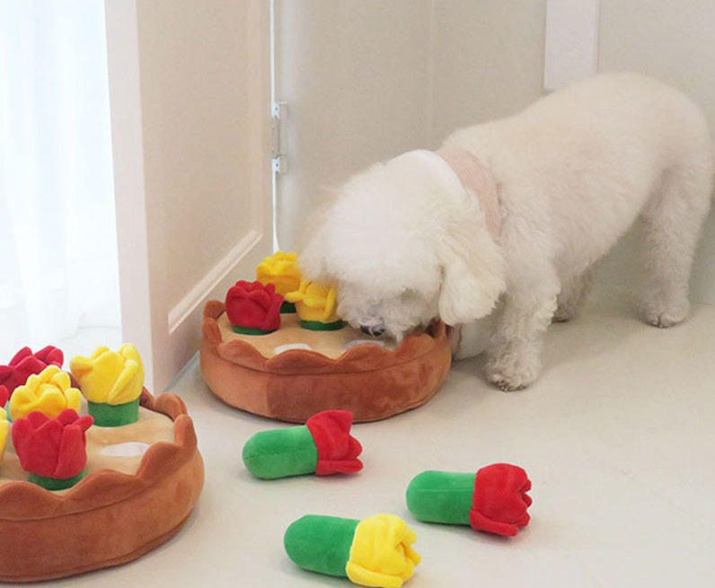 Interactive Snuffle Toy for Dogs - Tulip Planter