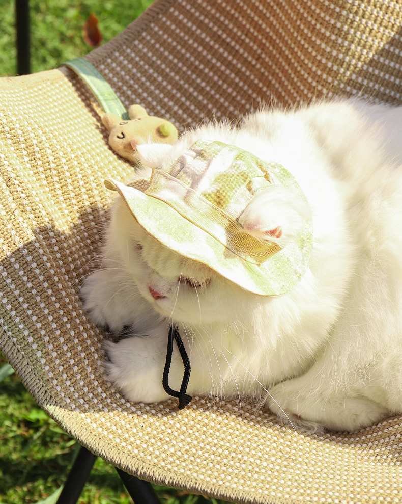 Foldable Sisal Cat Scratcher Lounge Chair